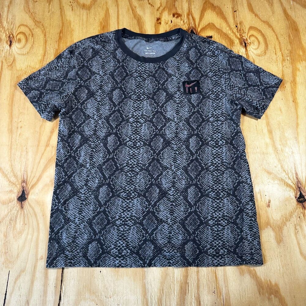 Nike Snakeskin Fly Graphic T-Shirt Extra Small Loose Fit